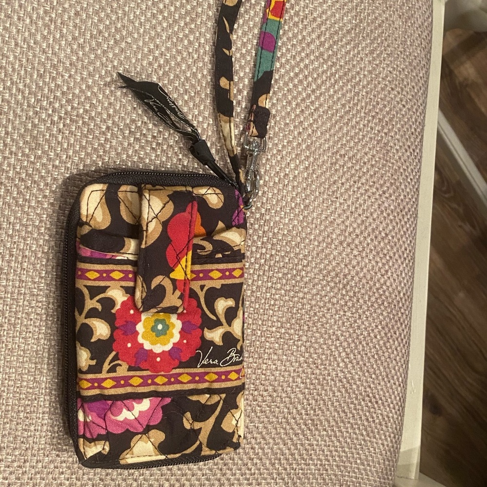 VERA BRADLEY Wristlet Wallet - Picture 1 of 6